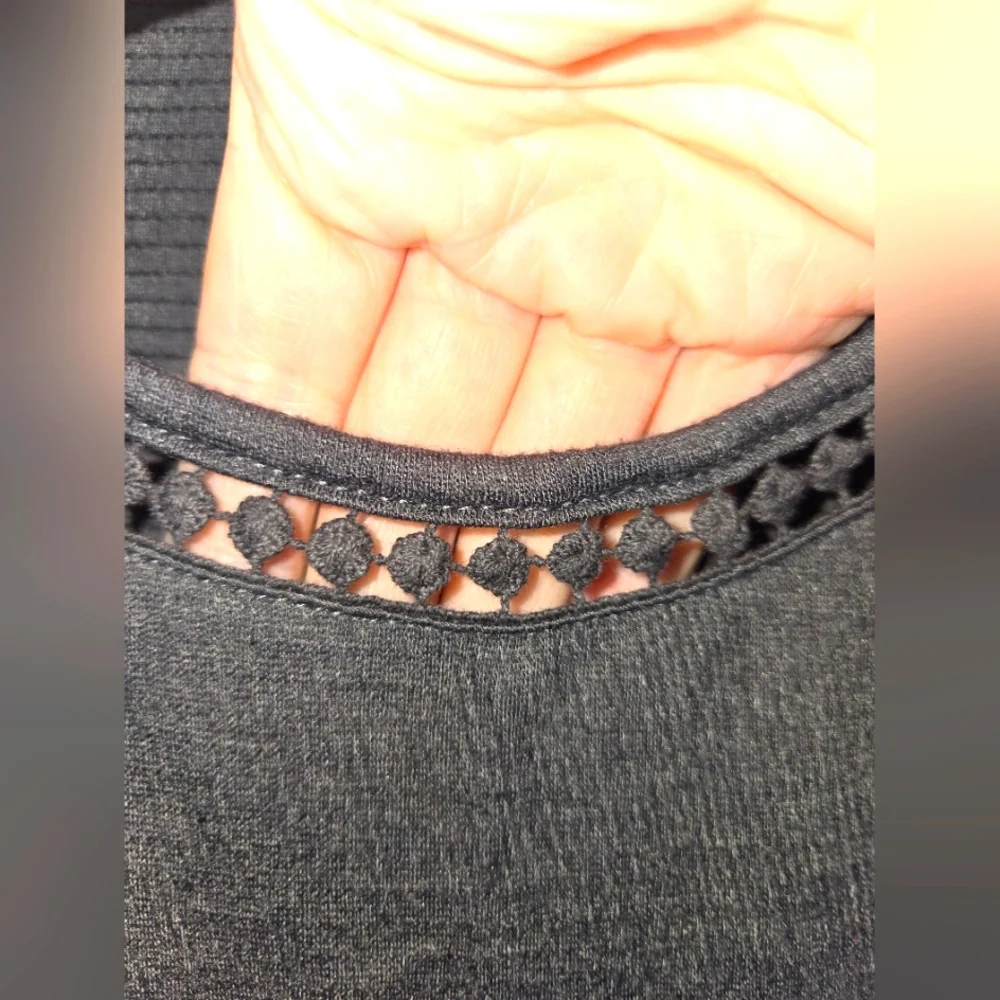 JohnPaulRichard Women's L Boho Shark Bite Top